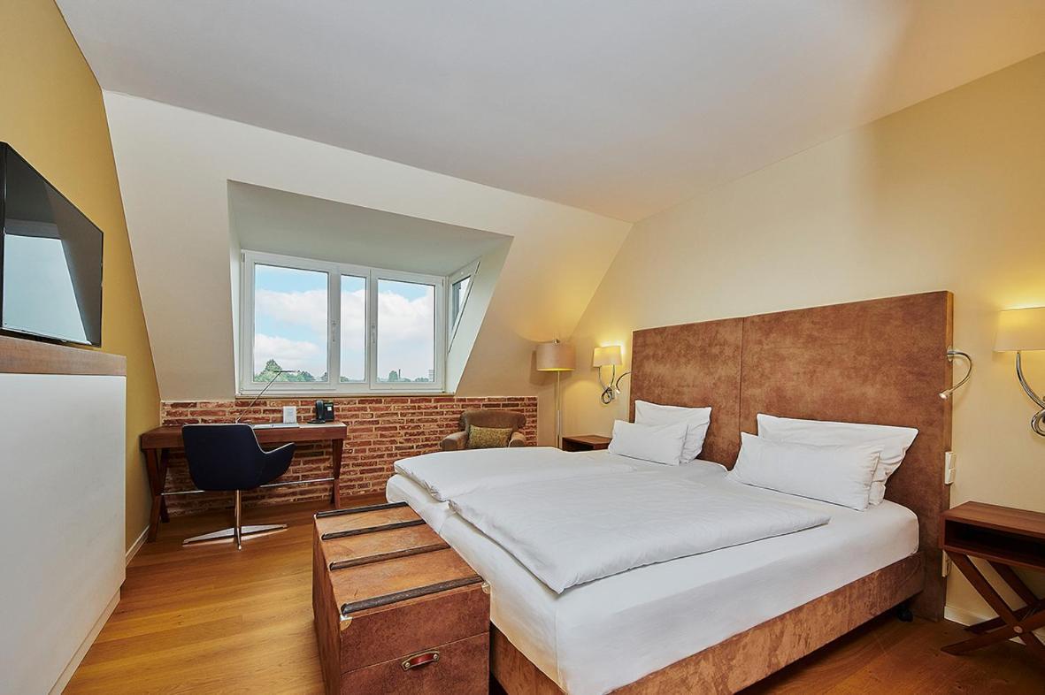 Hotel Hafenspeicher Λέερ Εξωτερικό φωτογραφία