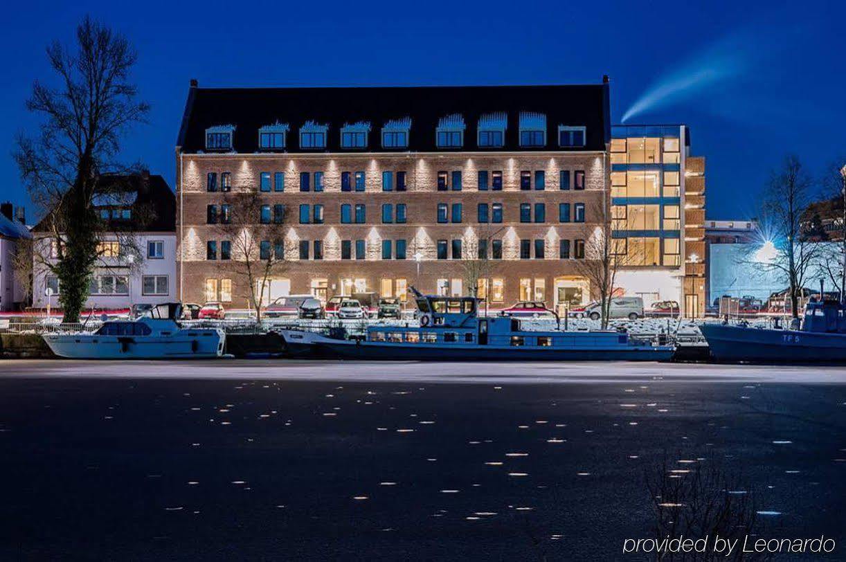 Hotel Hafenspeicher Λέερ Εξωτερικό φωτογραφία