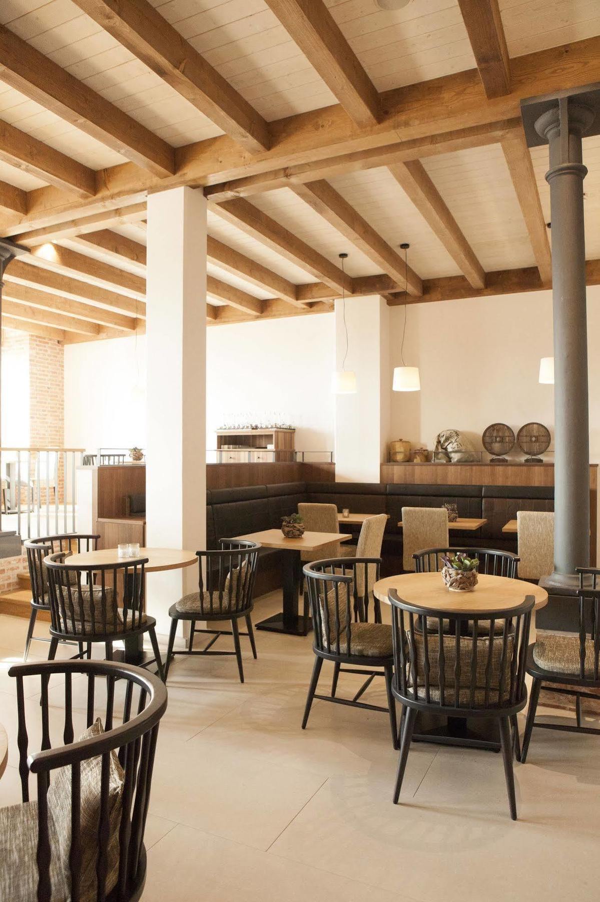 Hotel Hafenspeicher Λέερ Εξωτερικό φωτογραφία